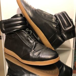 Maison Margiela Sneakers Black Bovine, gum Rubber.